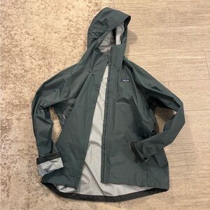 Patagonia Men’s Rain Jacket